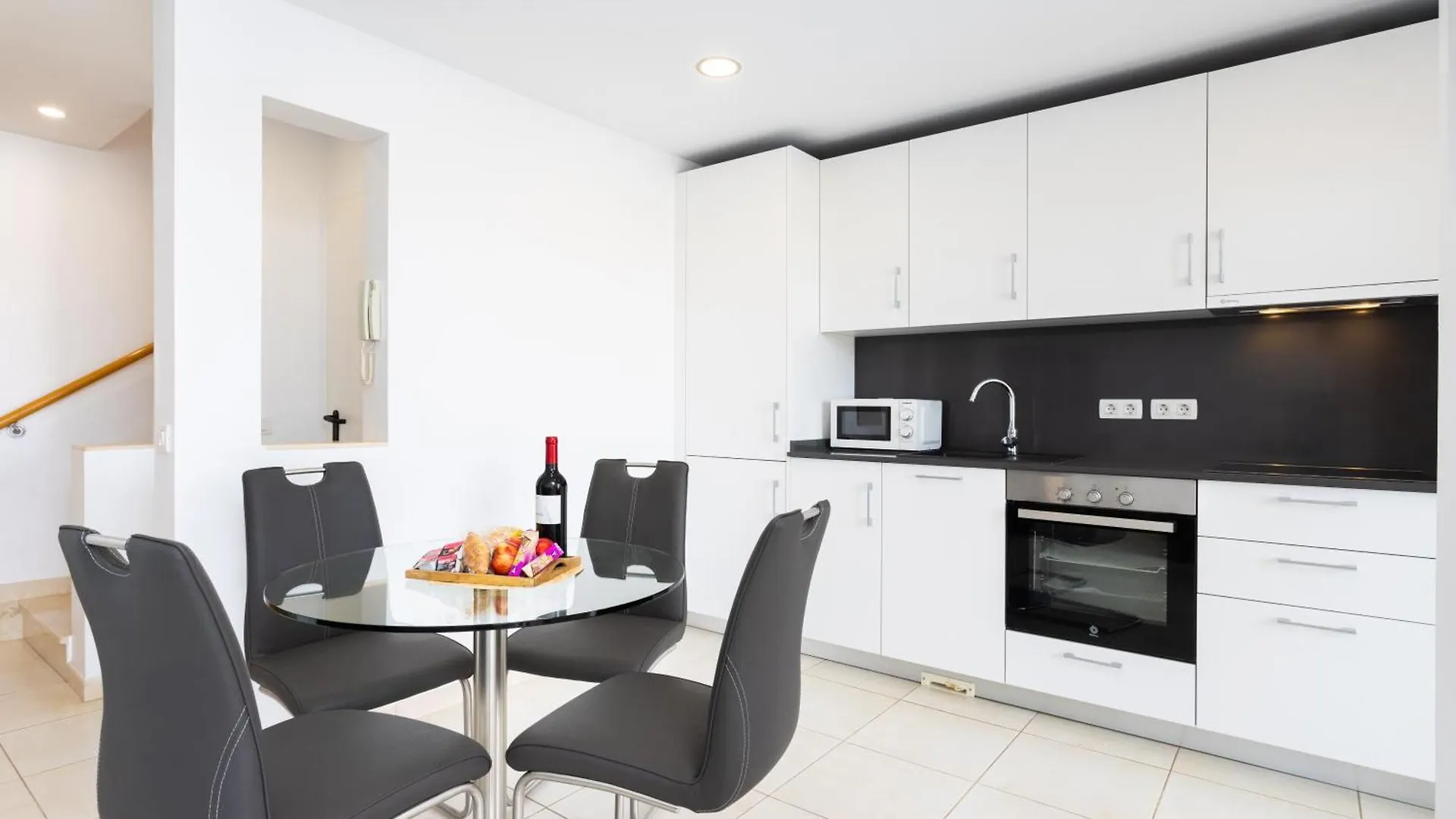 פוארטו דה סנטיאגו Chalet Adosado Con Piscina Privada, Terrazas - 2 Dormitorios Y Aire Acondicionado - Casa Peters בית נופש פוארטו דה סנטיאגו