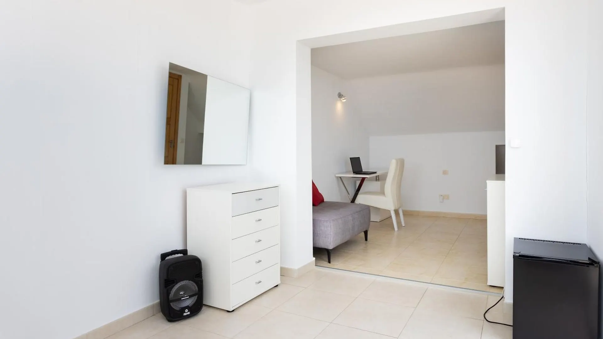 פוארטו דה סנטיאגו Chalet Adosado Con Piscina Privada, Terrazas - 2 Dormitorios Y Aire Acondicionado - Casa Peters פוארטו דה סנטיאגו